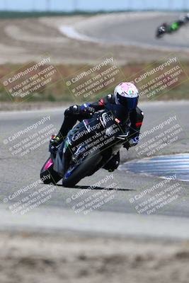 media/May-25-2025-Lets Ride (Sun) [[0ff033e448]]/B Group/1220pm (Riverside)/